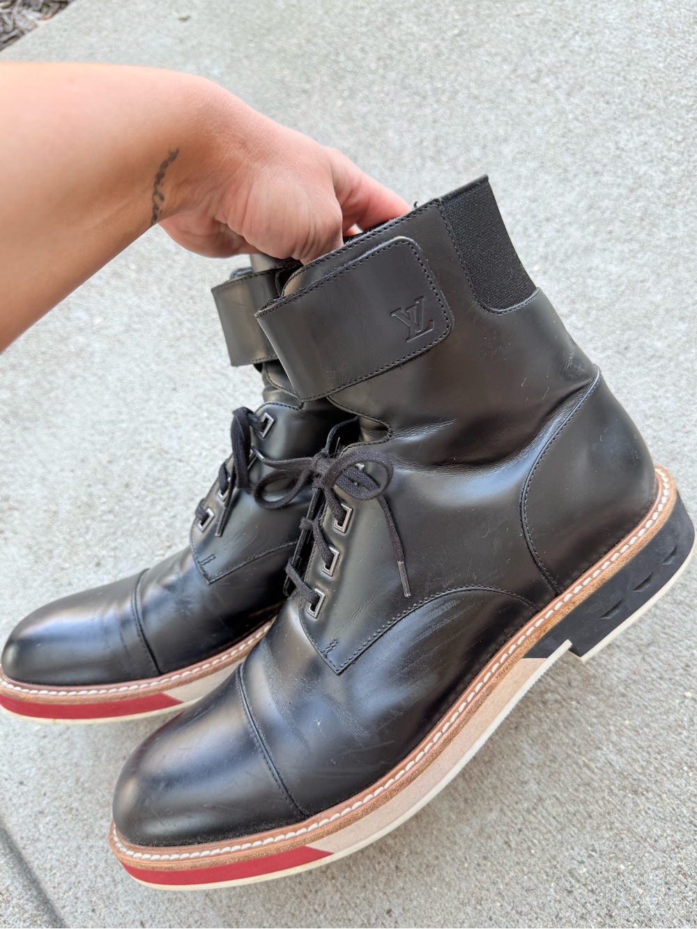 Louis Vuitton Men’s Sword Black Leather Cap Toe Lace Up Boots size 8UK - Picture 3 of 16